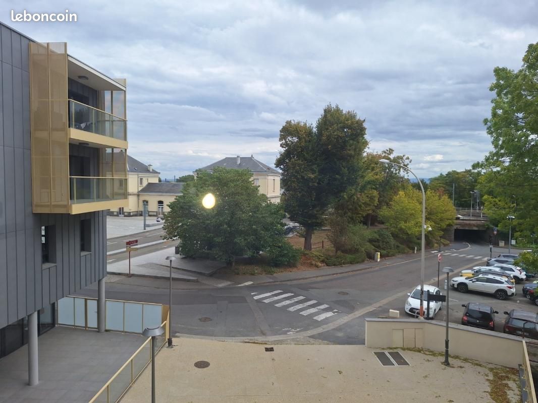 Appartement 1 pièce 34 m² · à Riom · 34 m² · 450 €/mois