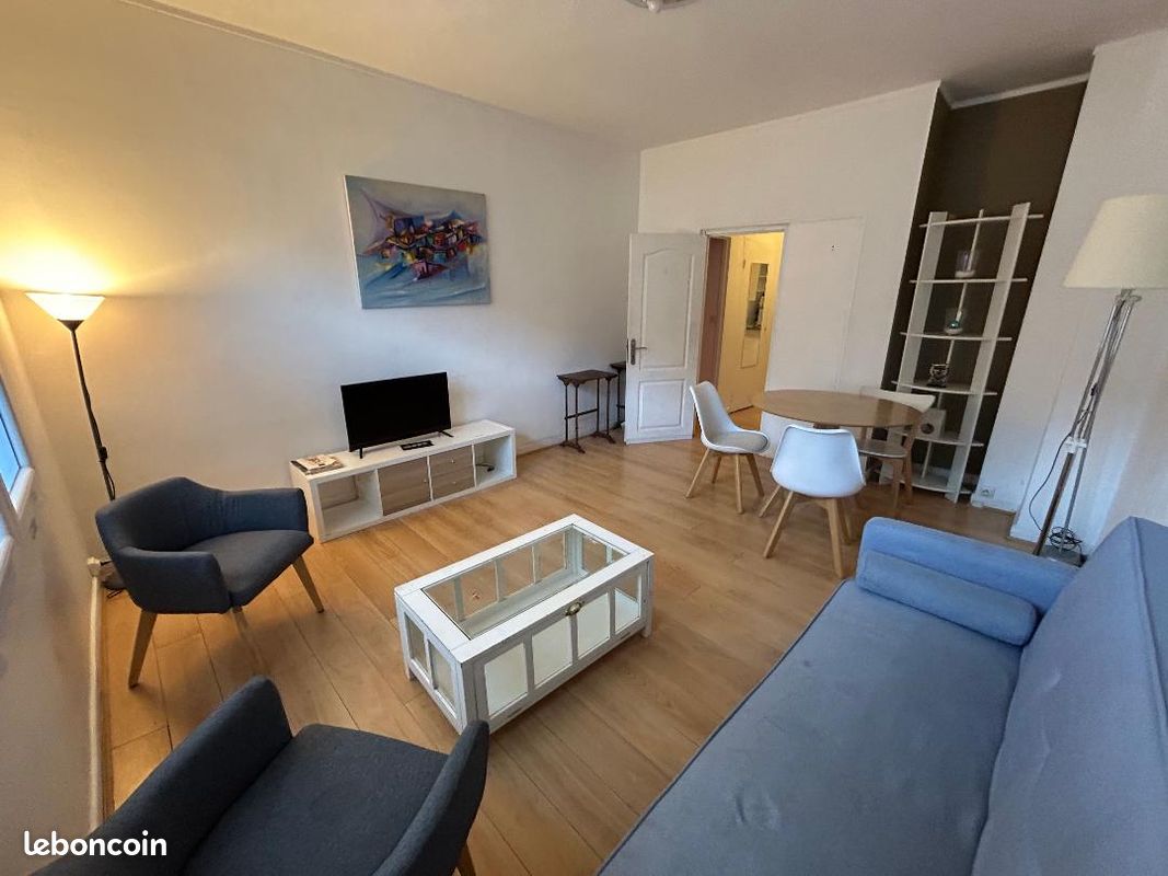 Appartement 3 pièces 57 m² · à Paris · 57 m² · 2 400 €/mois