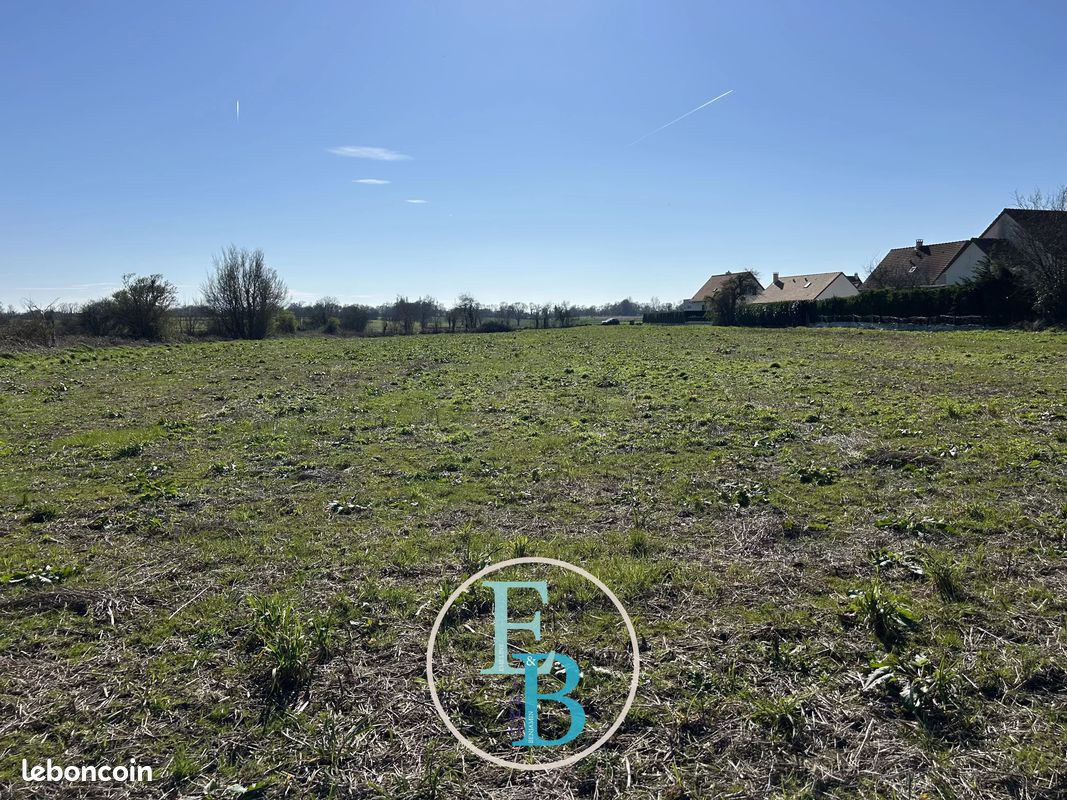 Terrain 319 m² · à Grandcamp-Maisy · 319 m² · 53 100 €