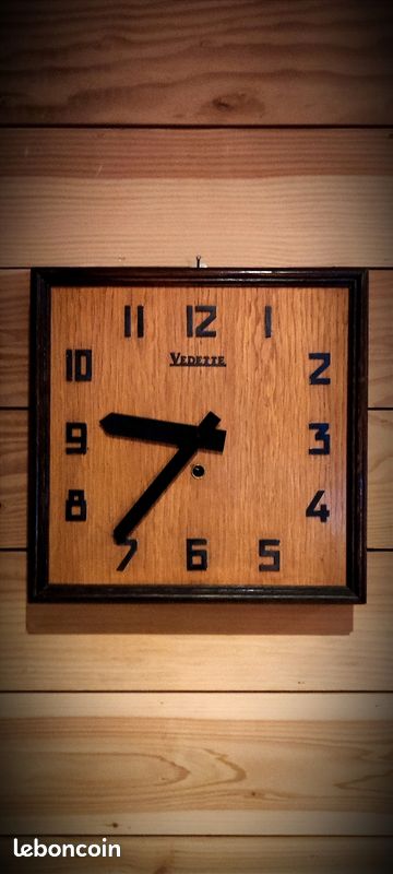 Horloge murale décor vintage en bois 3D rustique pour le salon / bureau