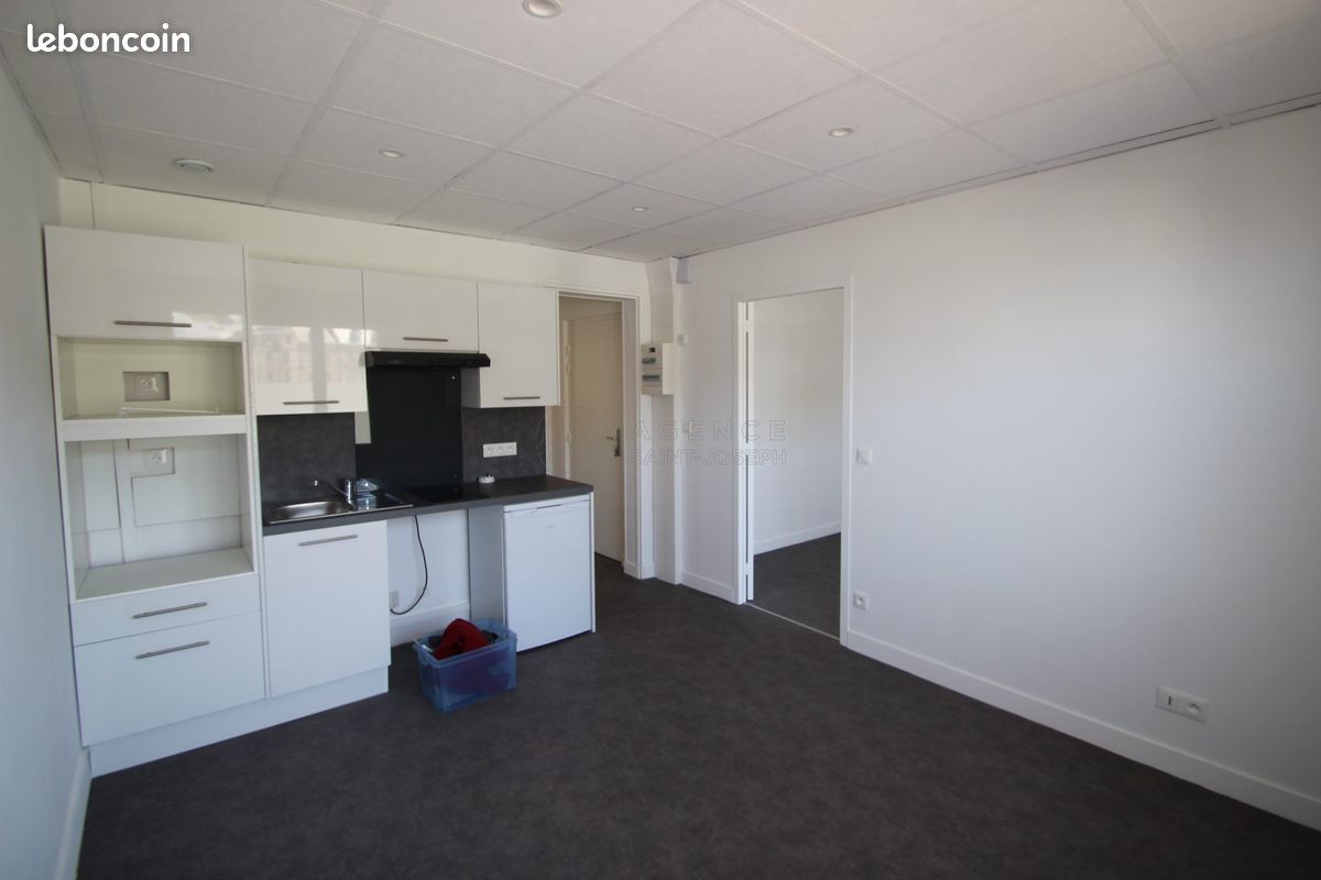 Appartement 2 pièces 37 m² · à Saint-Valery-en-Caux · 37 m² · 570 €/mois
