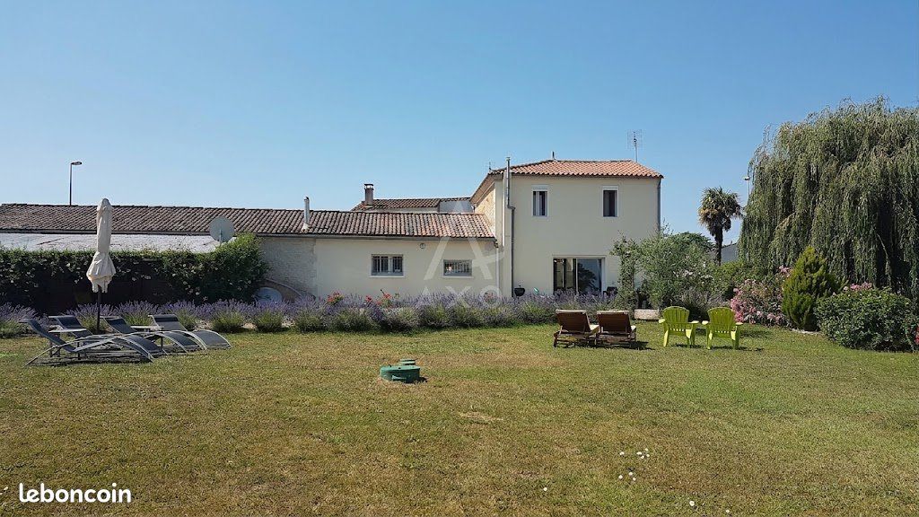 Maison 6 pièces 144 m² · à Virollet · 144 m² · 252 500 €