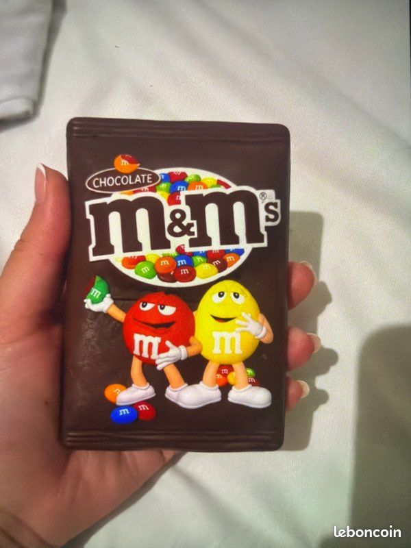 SQUISHY M&Ms (image 1)