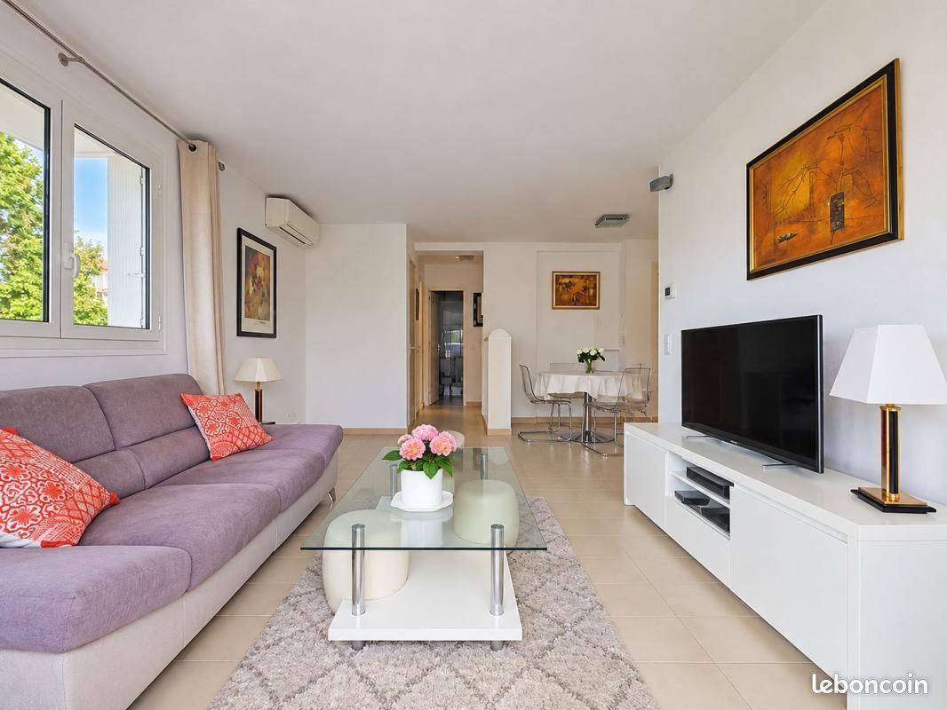 Appartement 2 pièces 42 m² · à Antibes · 42 m² · 235 000 €