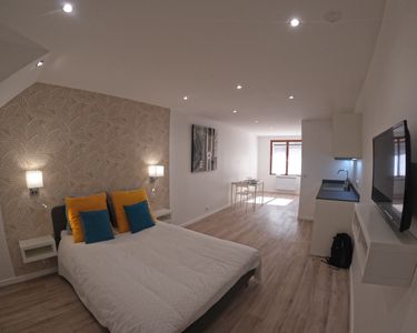 Studio 26 M2