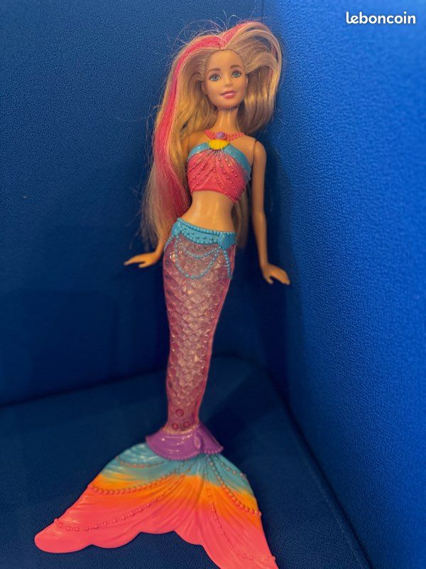 Lot de 3 Barbies sirènes 🧜♀️ (image 3)