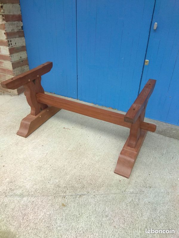 Pieds de table monastère (image 1)