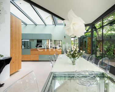 Maison 1 050 000 € - 140 m²