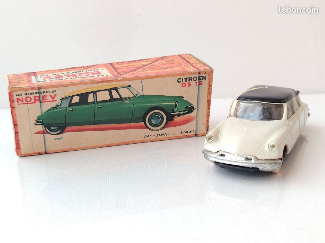 NOREV ANCIEN MODÈLE N°40 Citroën Id 19 Ambulance Coque Sans Boite EUR