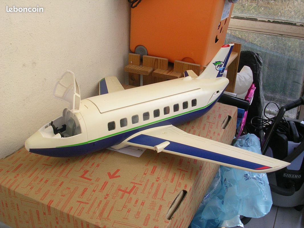 Avion playmobil city (image 1)
