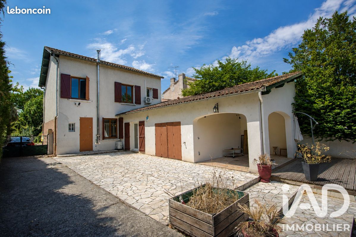 Maison 4 pièces 150 m² · à Albefeuille-Lagarde · 150 m² · 220 000 €