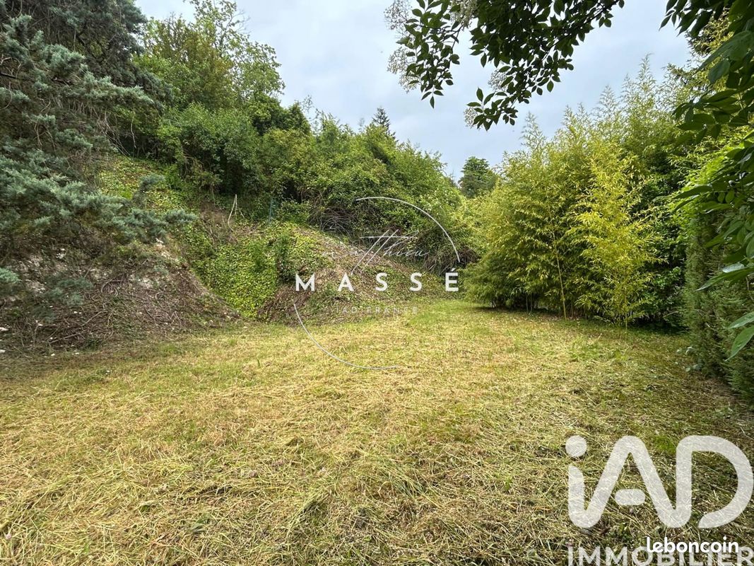 Terrain 1313 m² · à Bennecourt · 1 313 m² · 106 500 €