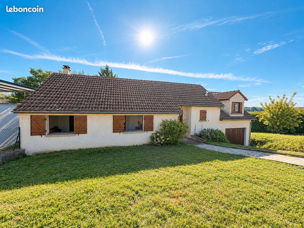 Maison 5 pièces 94 m² · à Nogent-le-Roi · 94 m² · 190 500 €