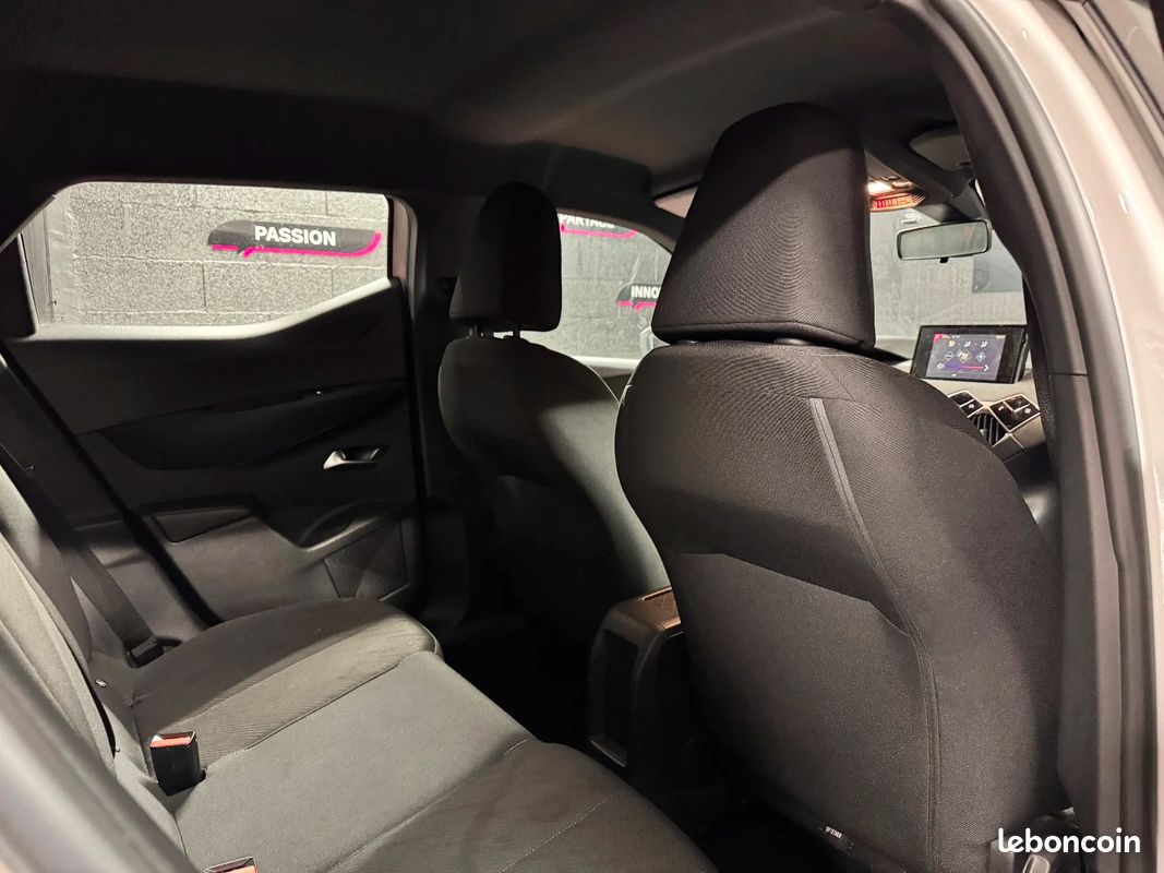 DS DS3 Crossback 1.2 Puretech 131 cv EAT8 Boite auto CHIC / COURROIE CHANGER ET ENTRETIEN FULL DS 12580 (image 28)