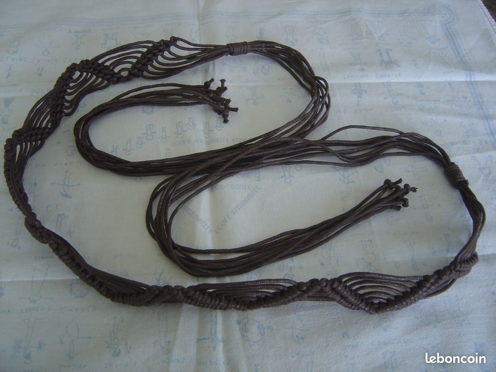 Ceinture marron aspect cuir (image 2)