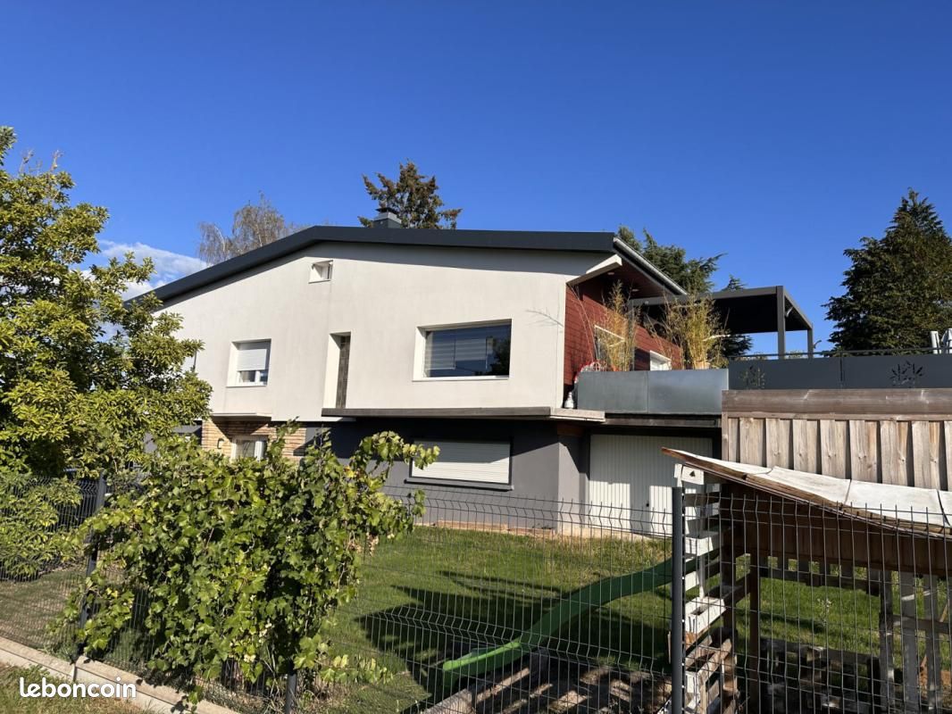 Maison 7 pièces 140 m² · à Épinal · 140 m² · 300 000 €