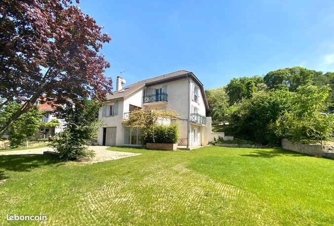 Maison 5 pièces 152 m²