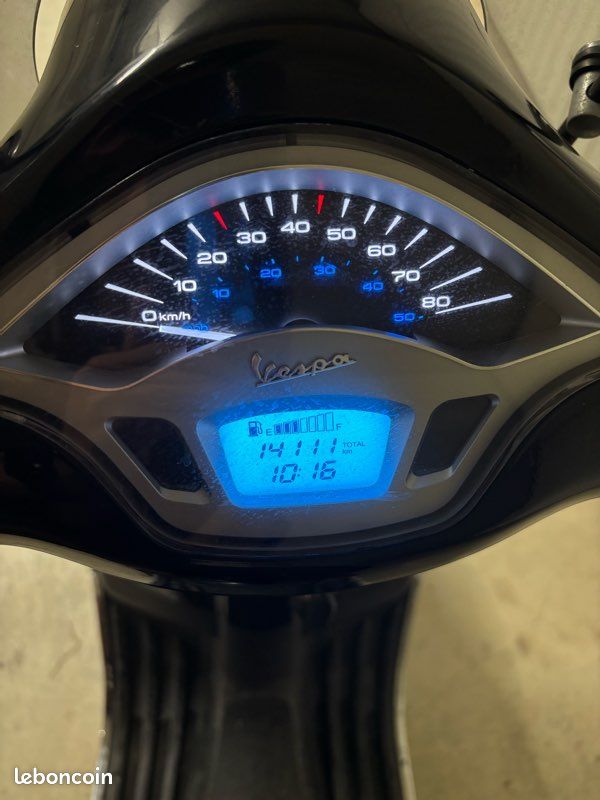 Vespa primavera 2t (image 3)