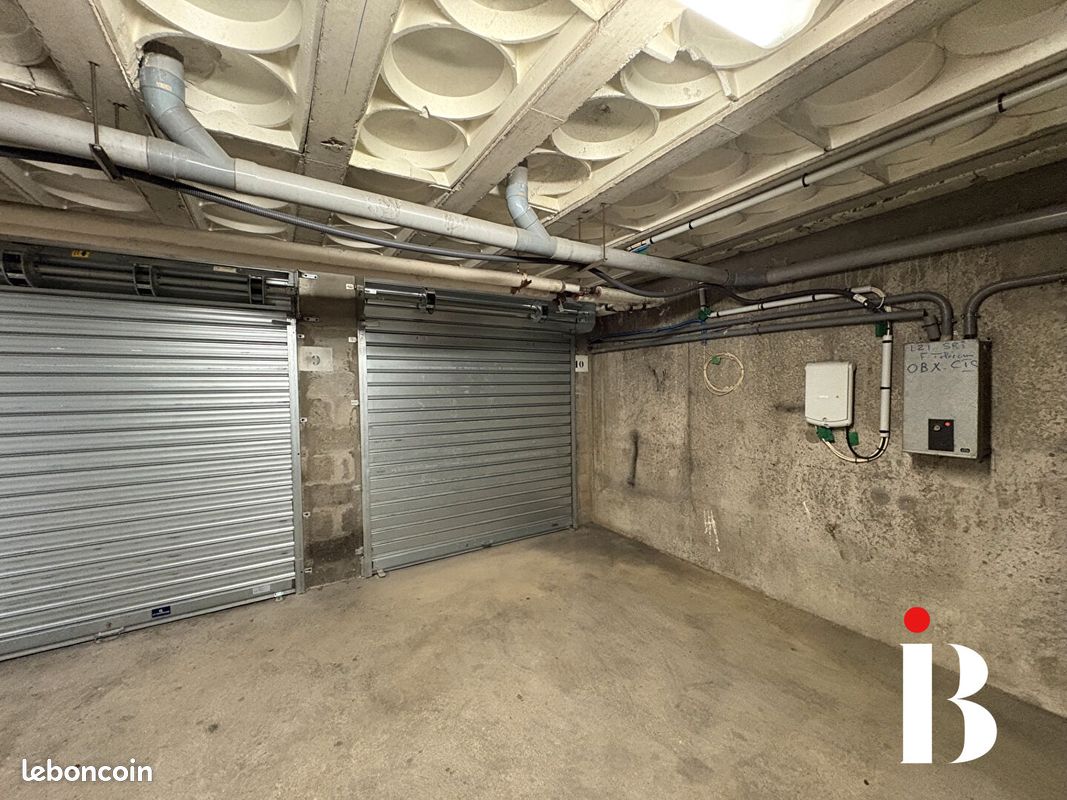 Parking 15 m² · à Orvault · 15 m² · 94 €/mois