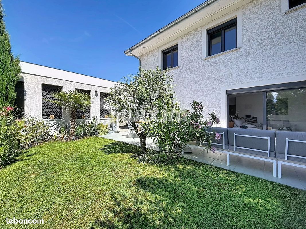 Maison 4 pièces 100 m² · à Loisin · 100 m² · 525 000 €