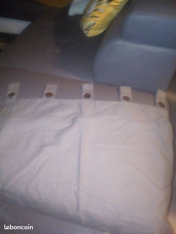 Housse de coussins avec passe tringles (image 1)