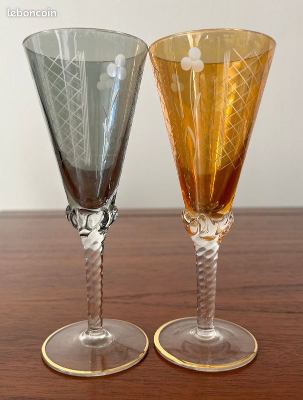 2 flûtes à champagne (image 1)