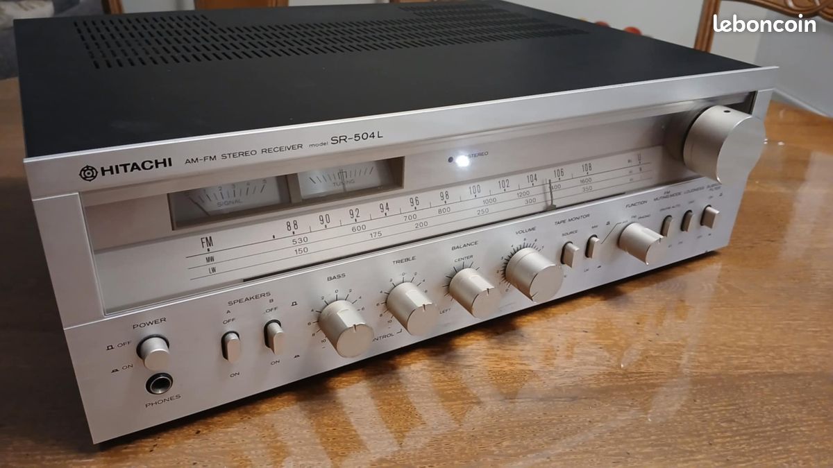 Ampli Tuner Hitachi 1975 - Photo, audio & vidéo