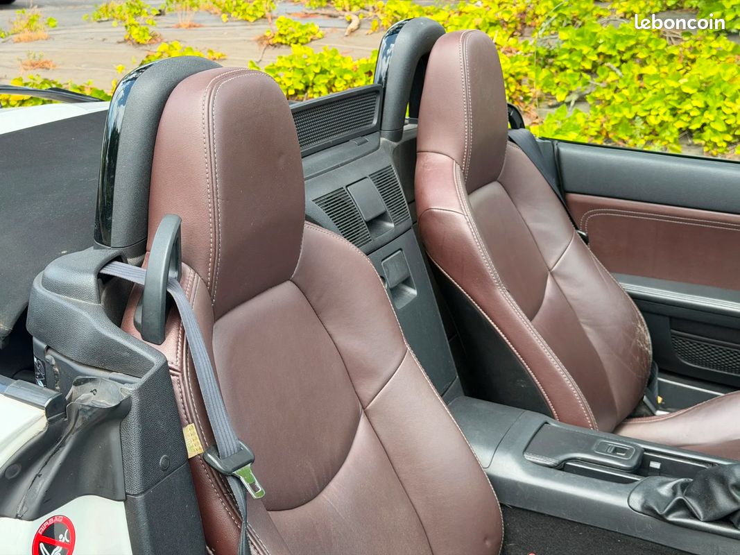 MAZDA MX-5 1.8 MZR Elegance Cuir (image 27)