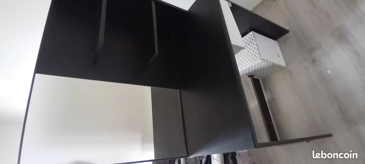 Coiffeuse (image 2)