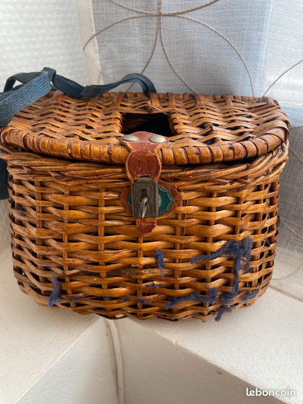 Ancien Panier De Pêche En Osier Tressé - Pour La Truite - Style Années 80 - Très Bon état - France