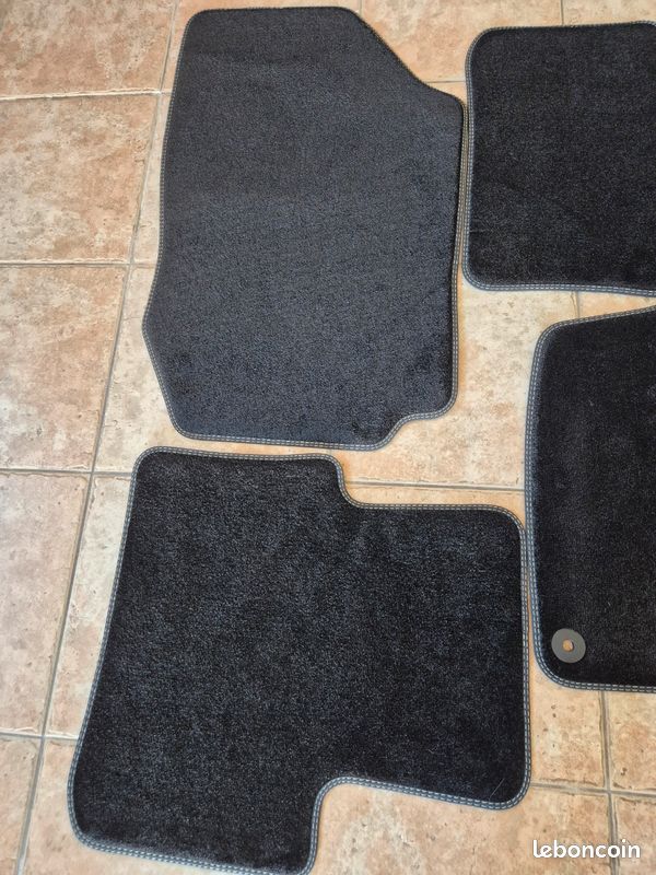 Tapis Peugeot 5008 (image 3)