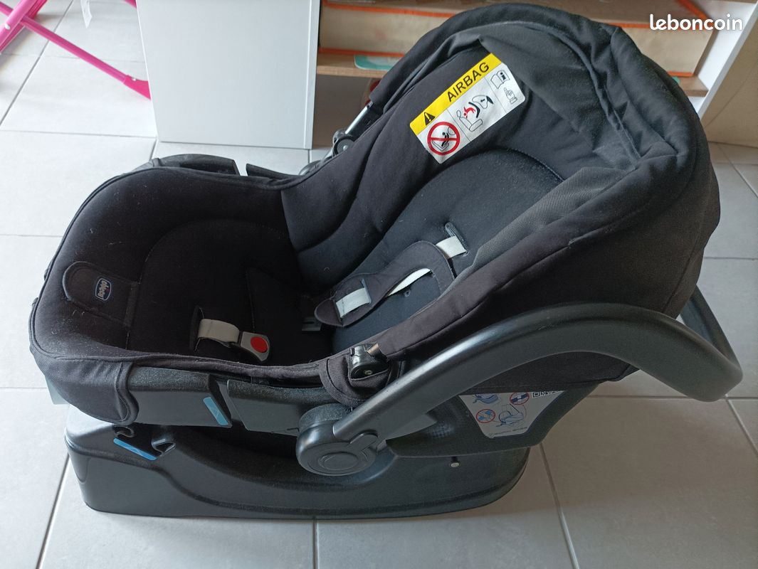 A vendre poussette et siège auto - Chicco Urban Colour Pack (image 3)