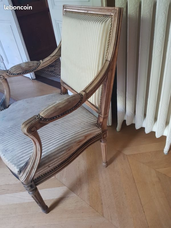 Fauteuil Louis XVI (image 2)