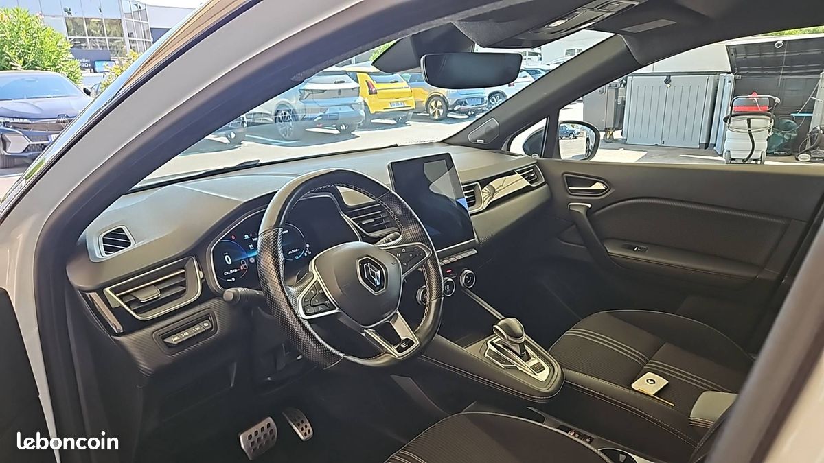 Renault captur e tech full hybrid 145 engineered (image 11)