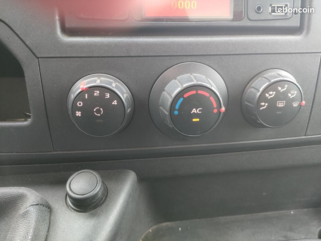 Renault Master PLANCHER CABINE PLANCHER-CABINE DCI 150 RAMPE CENTRALE (image 12)