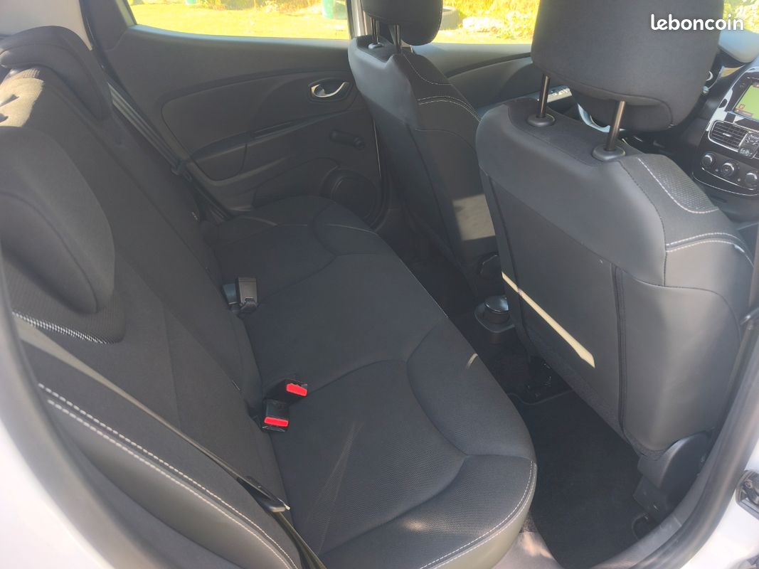 Clio 4 phase 2 - 0.9 TCE - Life - 37 000kms - 09/2019 - Clim - Régulateur - Bluetooth (image 5)