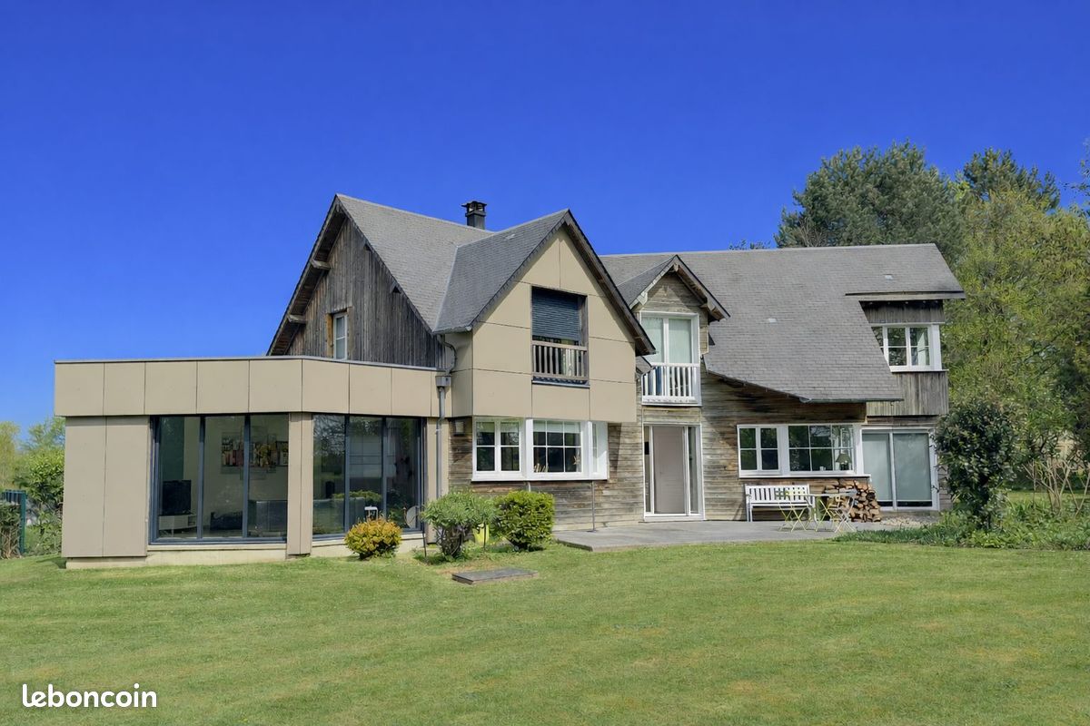 Maison 8 pièces 185 m² · à Clères · 185 m² · 449 000 €