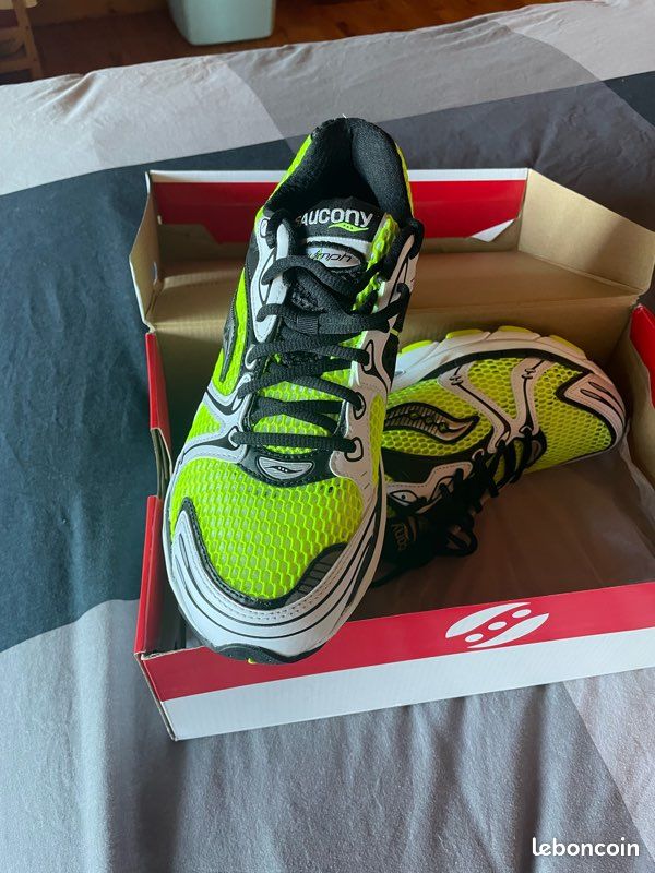 Saucony Progrid Triumph 4 Jaune Argent (image 2)