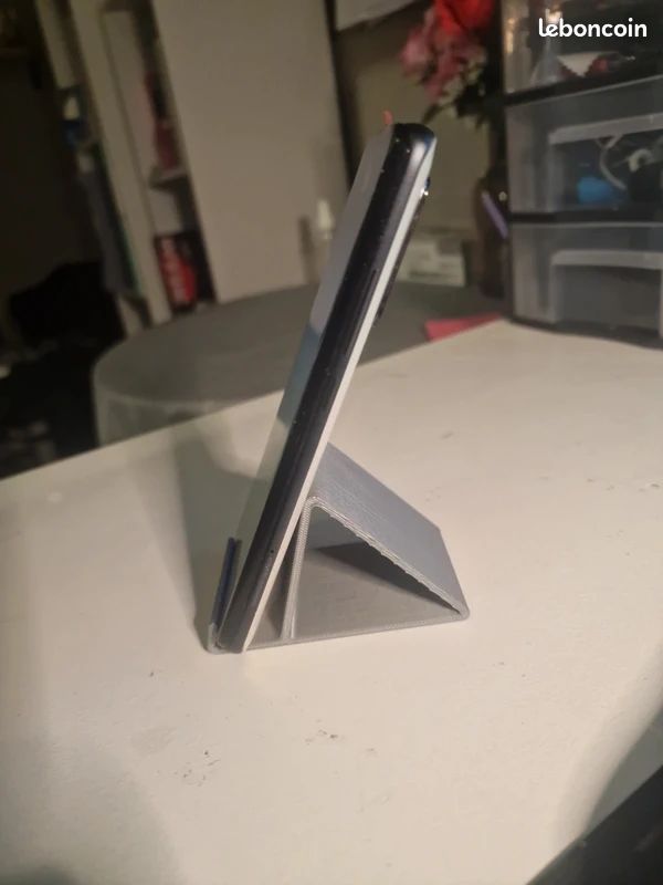 Xiaomi Mi Note 10 128 Go Très bon état (image 2)