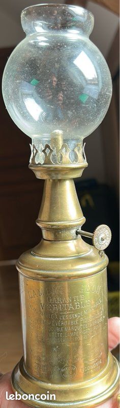 Lampe ancienne Pigeon Géon en laiton – lampe à pétrole vintage (image 1)