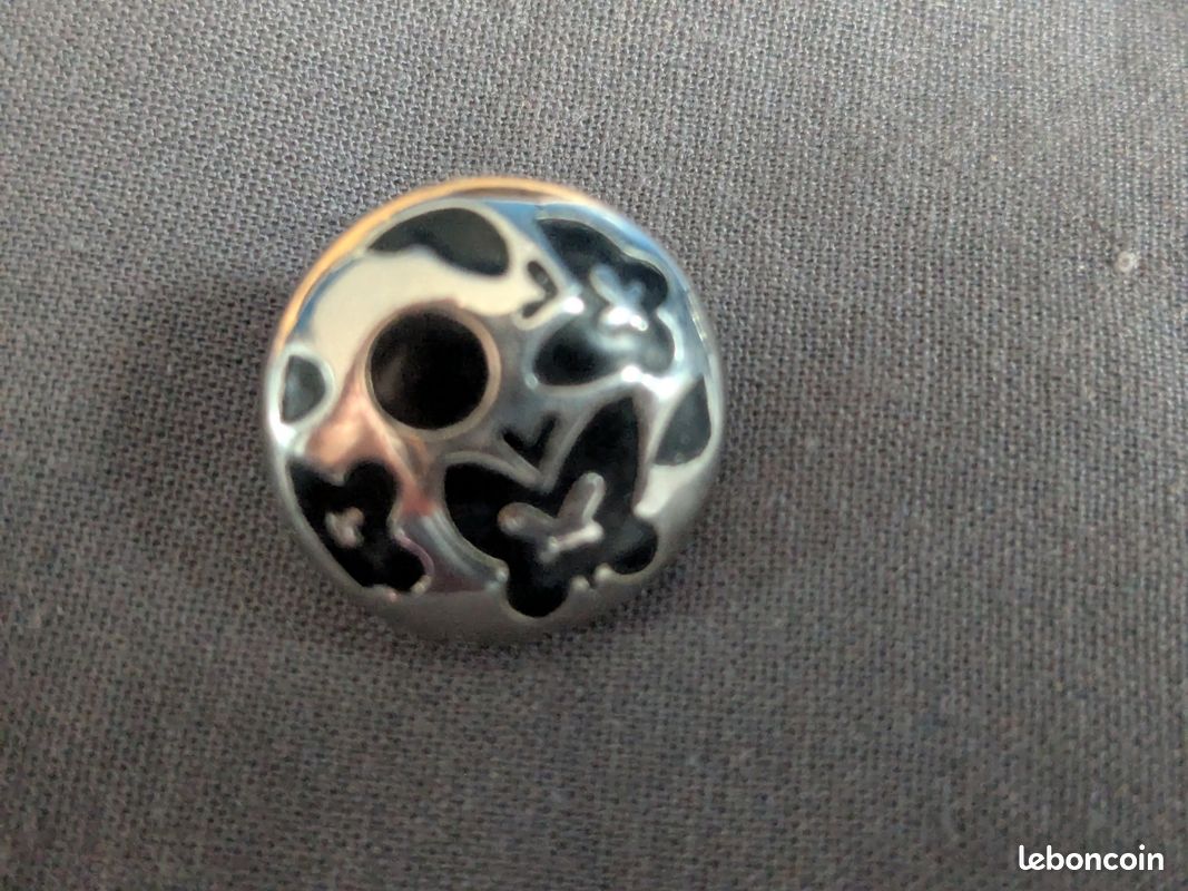 Boucles d'oreilles rondes (image 1)