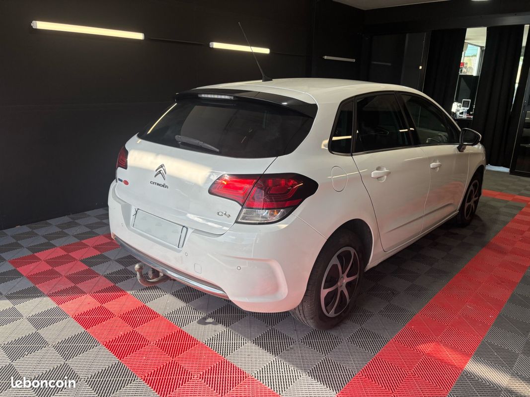 Citroën C4 1.6 HDi 120 ch Garantie 12 mois (TVA récupérable) - 2 places (image 5)
