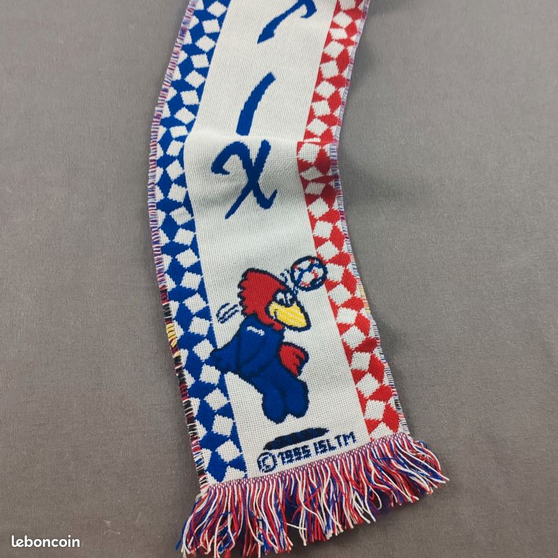 Maillots de foot vintage / rétro - The Football Market - Echarpe de football vintage Equipe