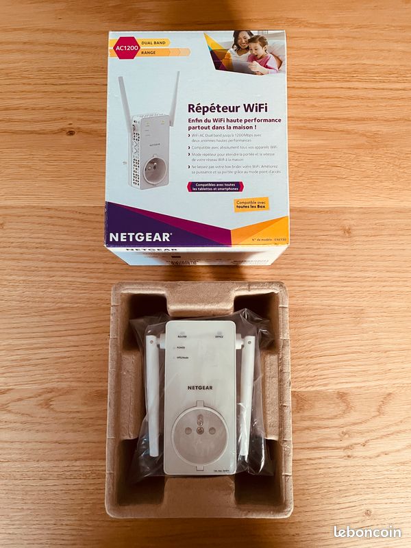 NETGEAR Rpteur WiFi (EX6130), Amplificateur WiFi AC1200, WiFi Booster,  jusqu' 90m - Accessoires informatique