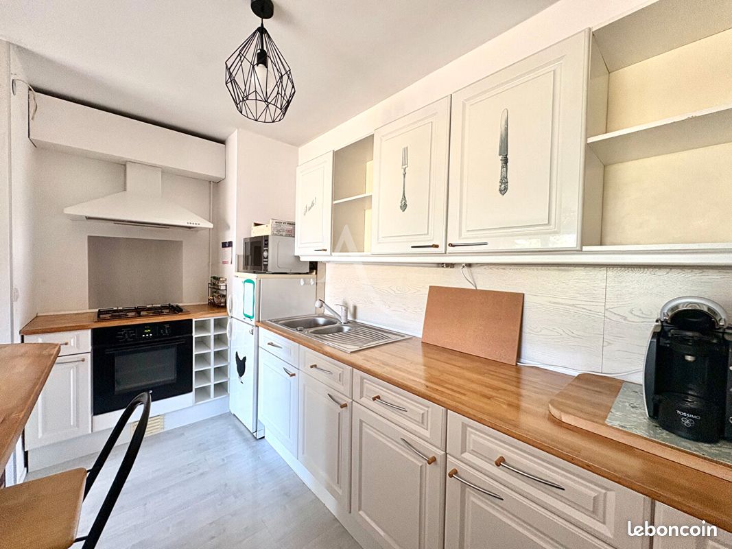 Appartement 2 pièces 52 m² · à Metz · 52 m² · 680 €