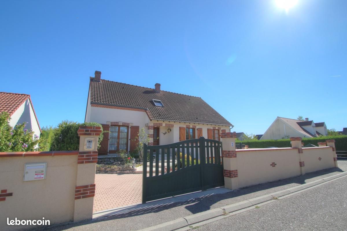 Maison 5 pièces 140 m² · à La Chapelle-Saint-Mesmin · 140 m² · 325 000 €