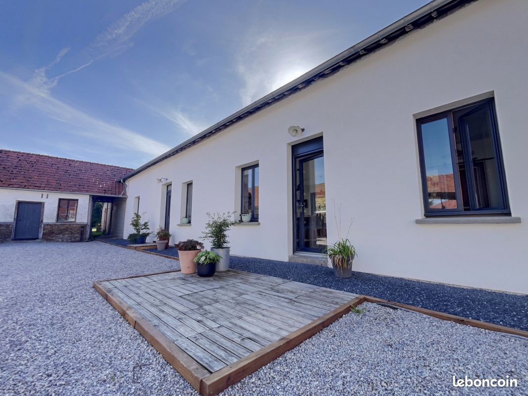 Maison 5 pièces 140 m² · à Doudelainville · 140 m² · 259 900 €