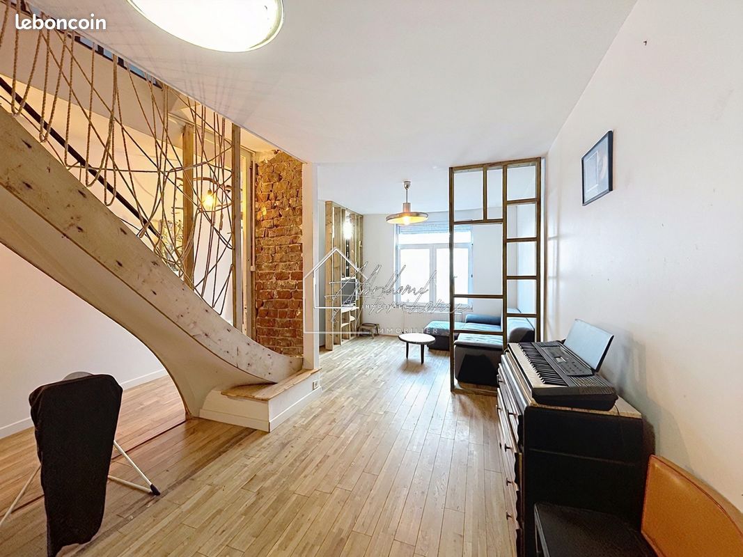 Maison 5 pièces 134 m² · à Lille · 134 m² · 294 000 €