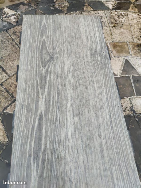 125m2 PARQUET - LAMES PVC PRO CLICK 55 - 1300x200mm -5mm- Grand Trafic (image 1)