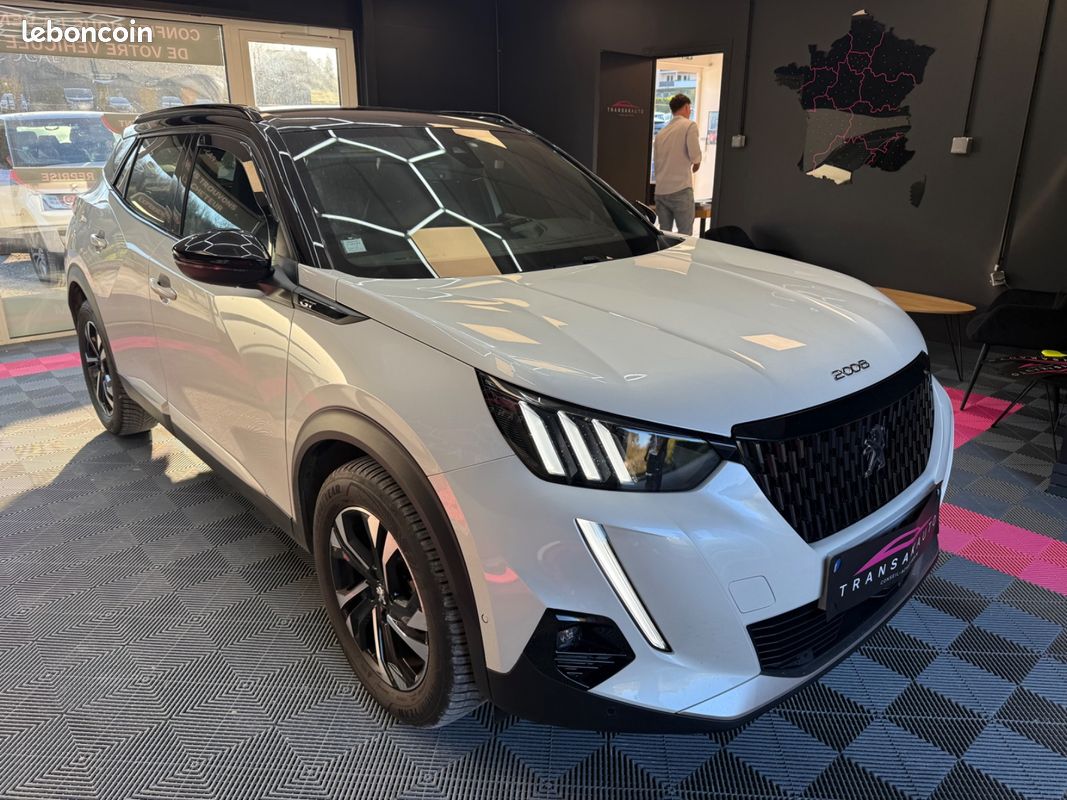 PEUGEOT 2008 BlueHDi 130 SS EAT8 GT Pack / Entretien complet (image 7)